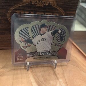 2000 Pacific Crown Royale Roger Clemens Diecut Card Yankees